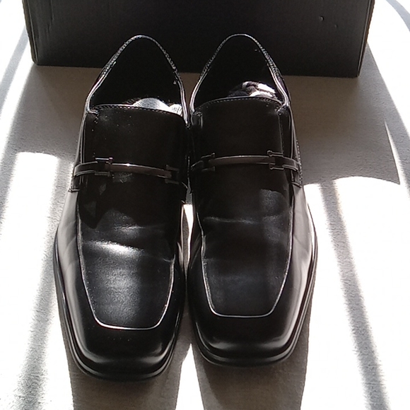 Alfani Dress shoes worn only once 10.5 great condition - Picture 3 of 4